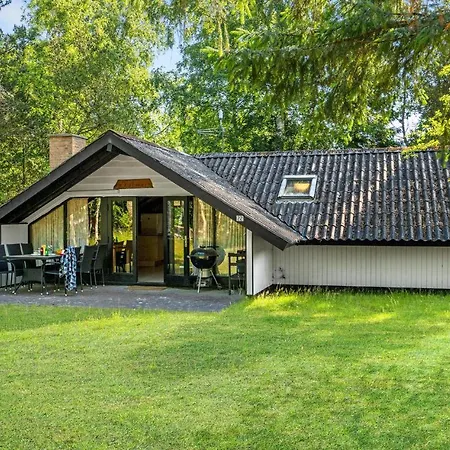 Hus Med 3 Sovrum Vid Stranden I * Hadsund